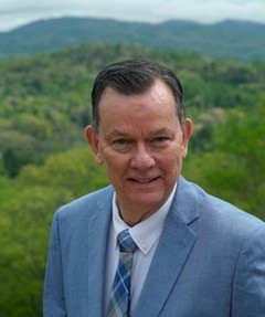 Bruce Mills